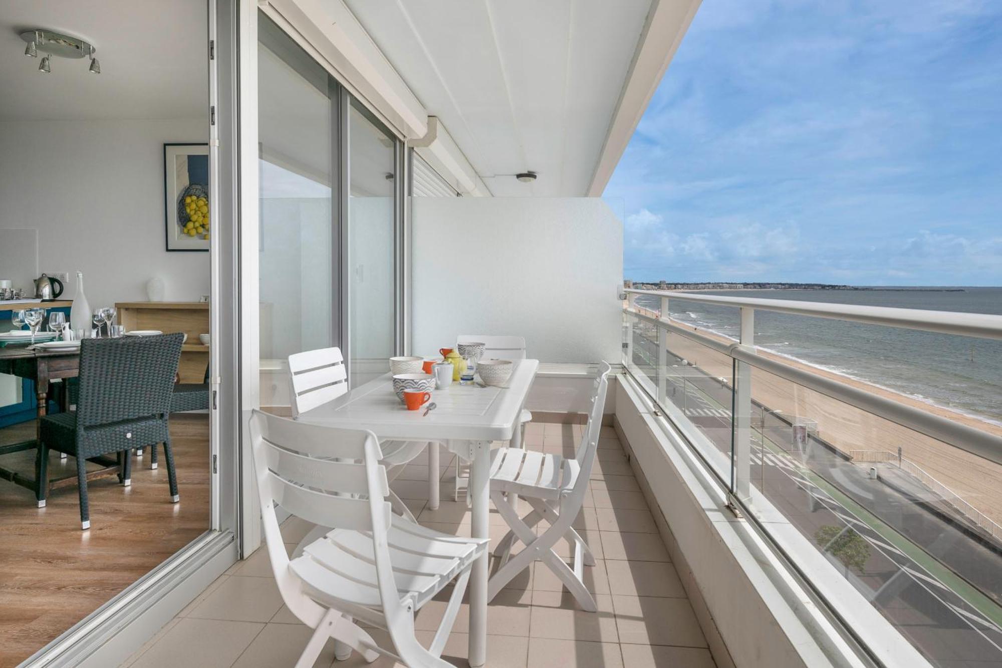 Appartement Pour 6, Vue Mer A 40M De La Plage La Baule エクステリア 写真