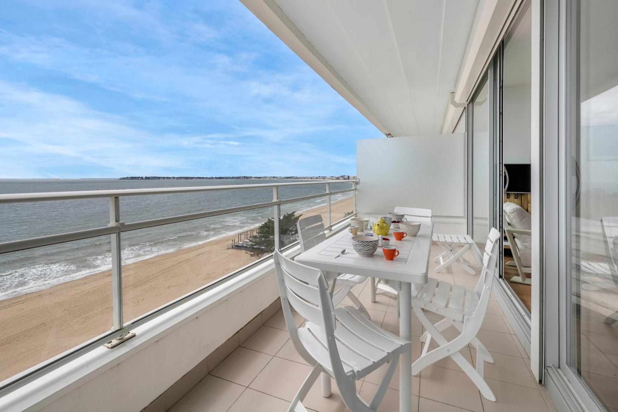 Appartement Pour 6, Vue Mer A 40M De La Plage La Baule エクステリア 写真