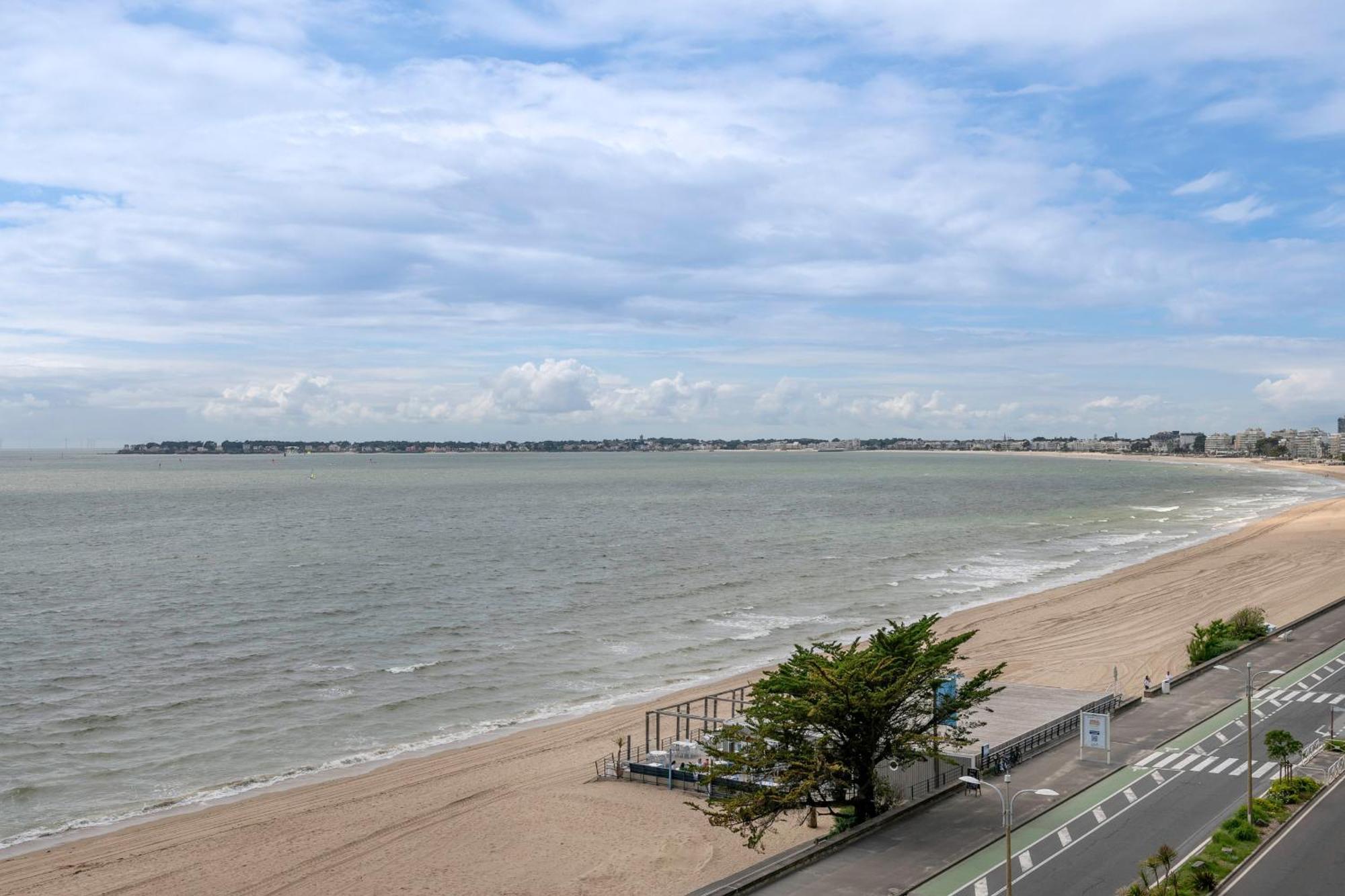 Appartement Pour 6, Vue Mer A 40M De La Plage La Baule エクステリア 写真